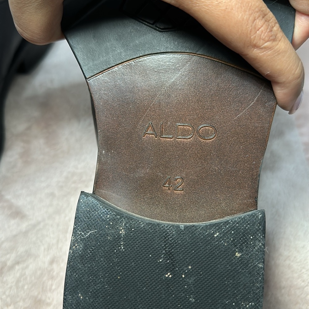 Aldo’s Shoes - Picture 4 of 6